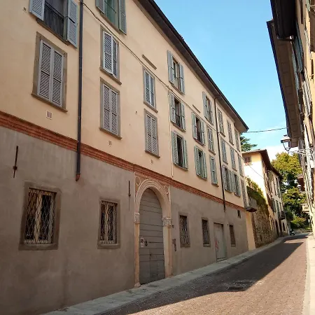Il Rifugio Di Elizabeth Bed and breakfast 3*