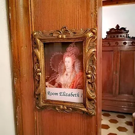 بيت ضيافة Il Rifugio Di Elizabeth 3*